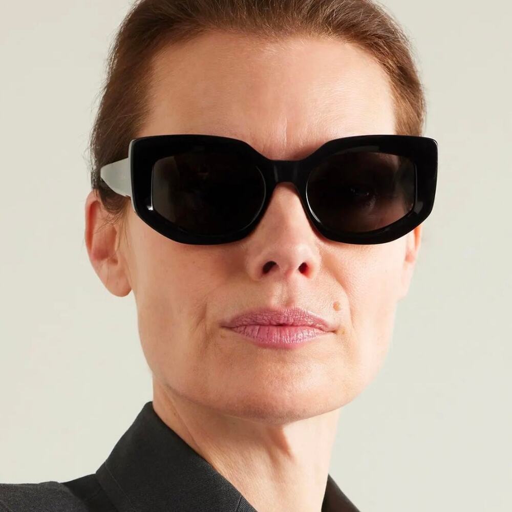 New, CELINE Sunglasses CL40277I 01A Authentic